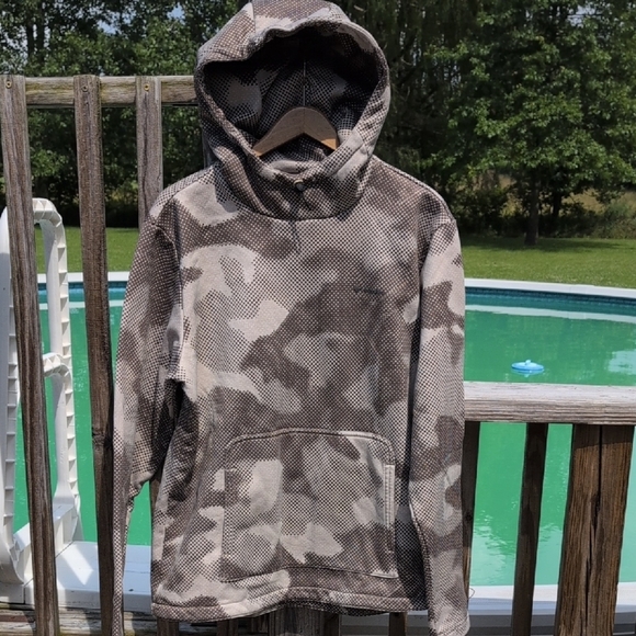 Columbia Gray Camo Hoodie - Picture 4 of 5